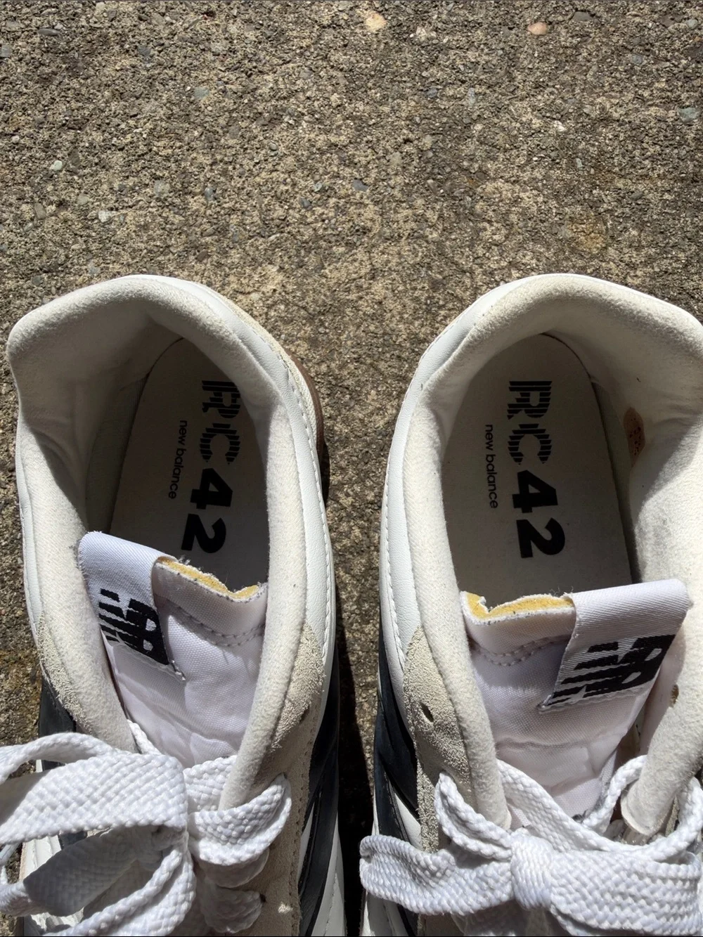 New Balance Men's White and Black Retro-Style Sneakers